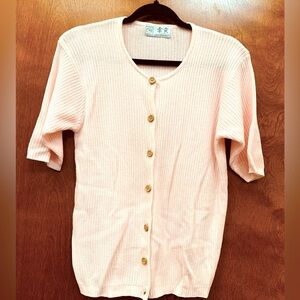 Baby pink knit short sleeve sweater cardigan size medium wood buttons